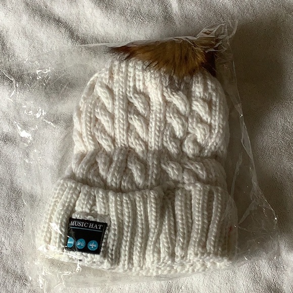 wireless music hat - Picture 1 of 2